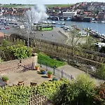 4 Bed In Oc-w414 Hébergement de vacances Whitby