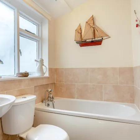 4 Bed In Oc-w414 *