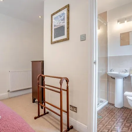 Holiday home Esk House *