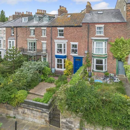 Esk House Whitby