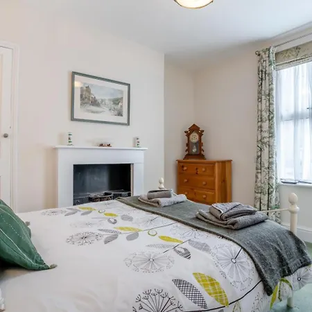 4 Bed In Oc-w414 Semesterbostad